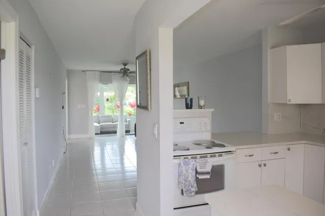 Residence photo 10