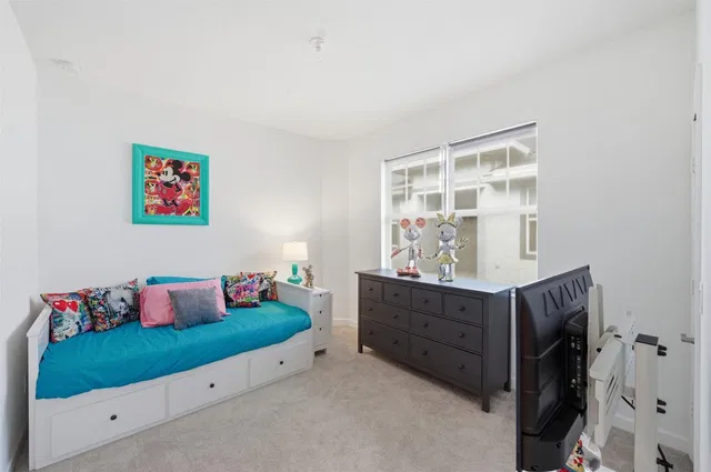 Unit 1279 photo 19