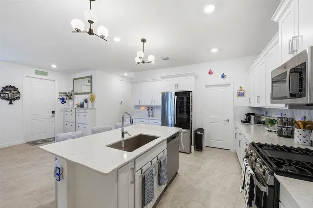 Unit 1279 photo 20