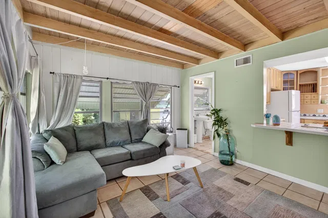 West Palm Beach Residence photo 21