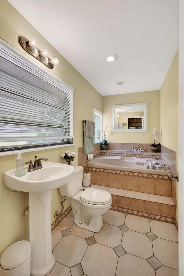 West Palm Beach Residence photo 23