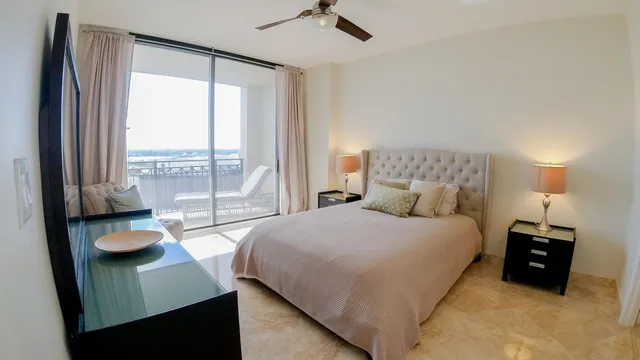 CityPlace South Tower Unit 1721 photo 3