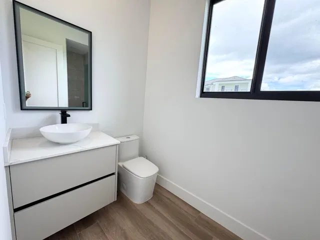 Residence photo 19