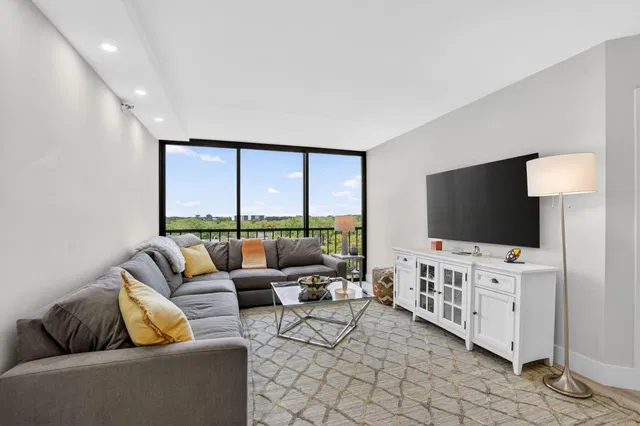 Boca West Country Club Unit 4073 photo 8