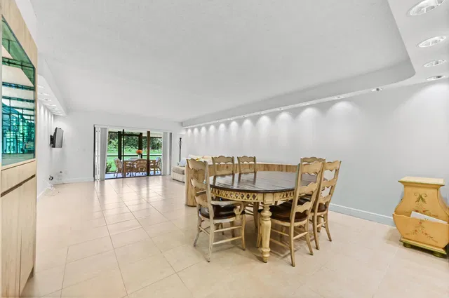 Boca Lago Country Club Homes Unit C photo 5