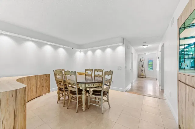 Boca Lago Country Club Homes Unit C photo 7