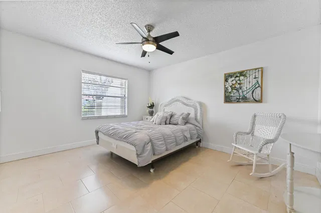 Boca Lago Country Club Homes Unit C photo 13