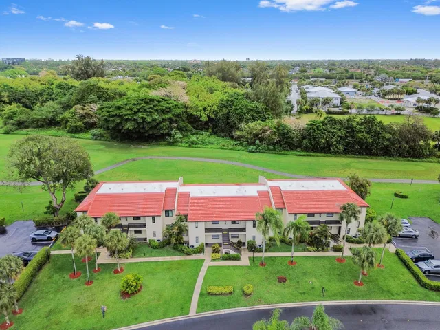 Boca Lago Country Club Homes Unit C photo 23