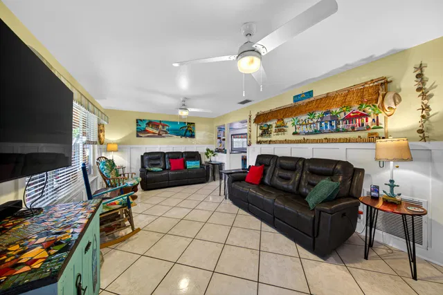 Residence photo 9