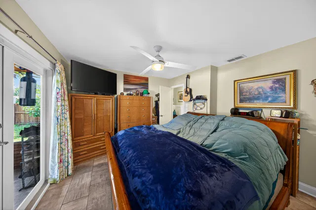 Residence photo 26