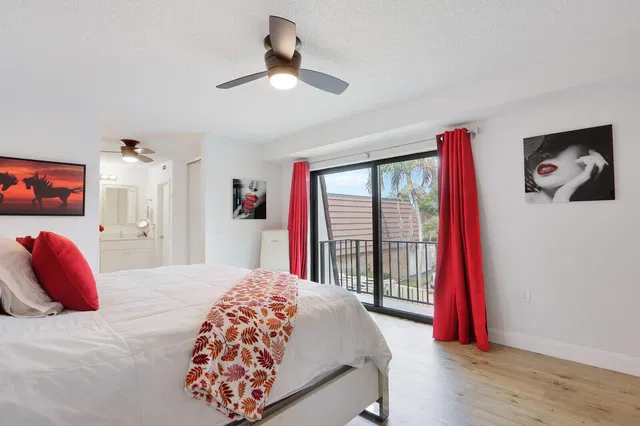  Residence photo 17