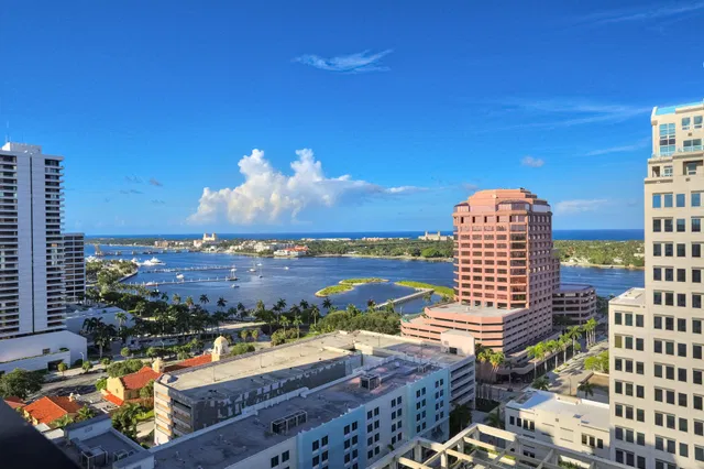 One City Plaza Unit 707 photo 11