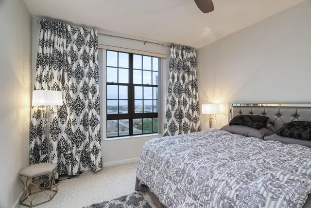 One City Plaza Unit 707 photo 13