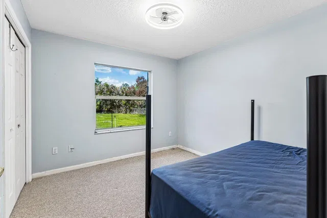 Residence photo 13