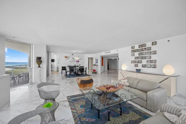The Enclave Unit 305s photo 6