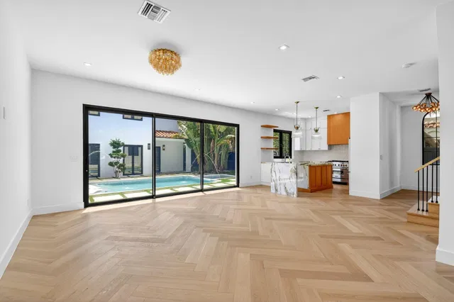 SoSo West Palm Beach Residence photo 8