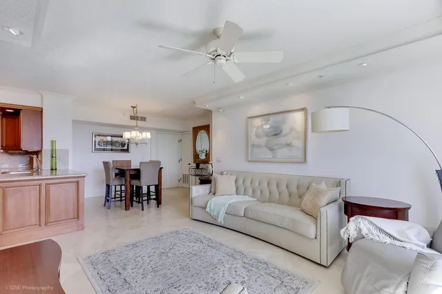 The Tower Condominium at Cityplace Unit 509 photo 4