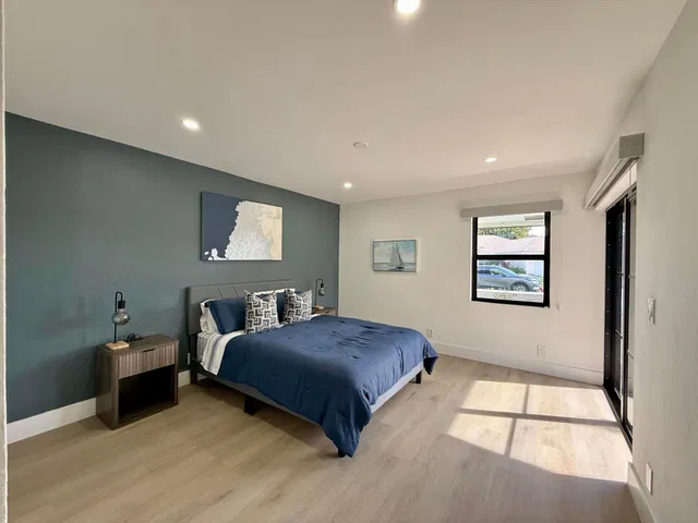 Residence photo 11