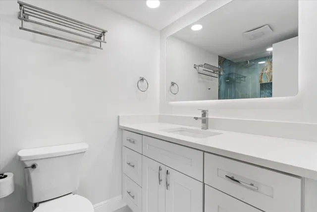 Unit 617-c photo 17
