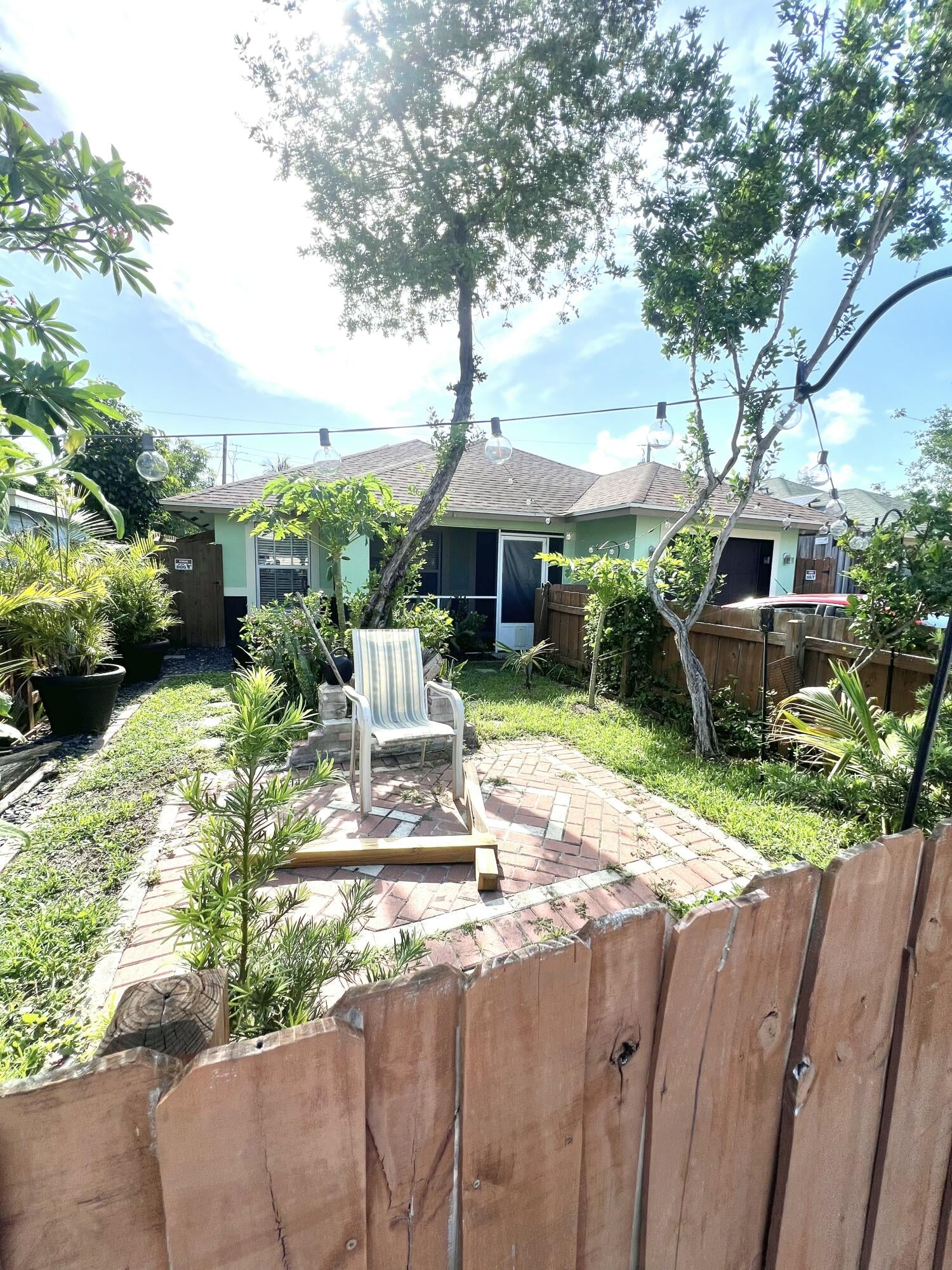  Residence photo 4