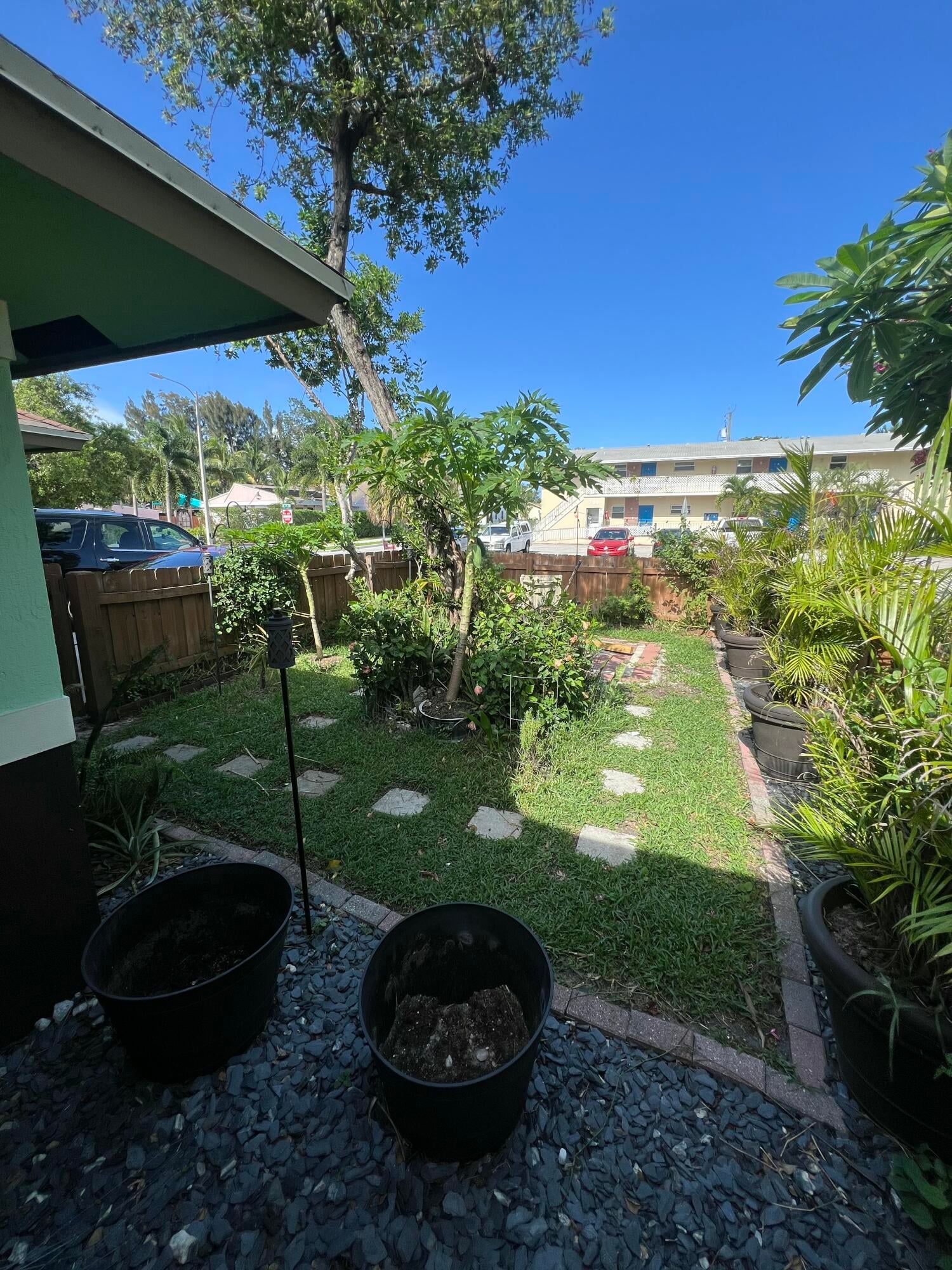  Residence photo 29