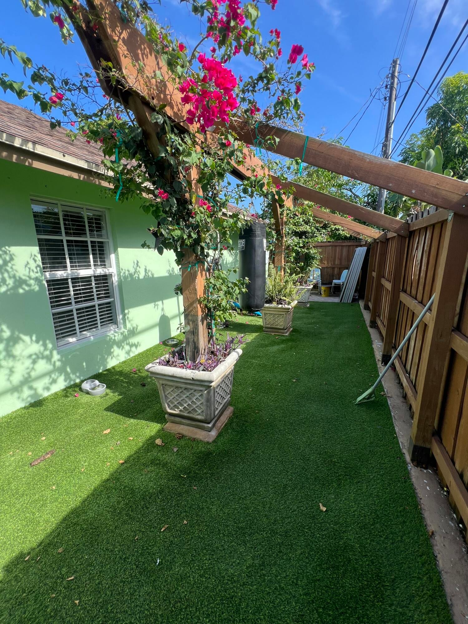  Residence photo 30