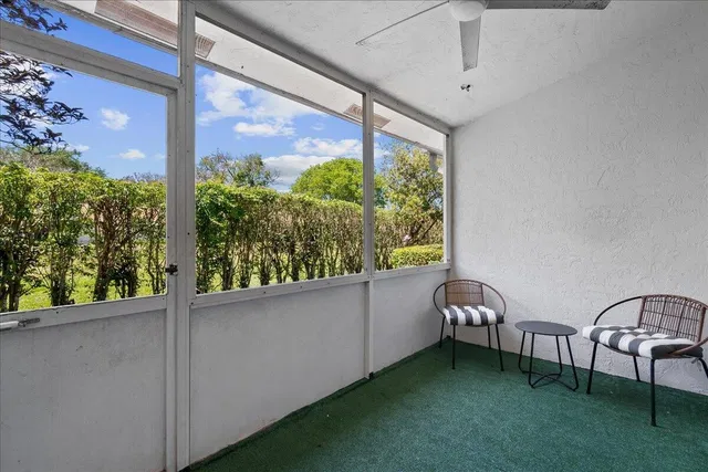  Residence photo 18