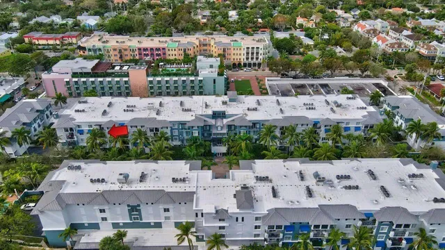 Pineapple Grove Village Condominiums Unit 1408 photo 5