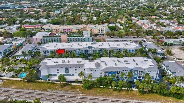 Pineapple Grove Village Condominiums Unit 1408 photo 7