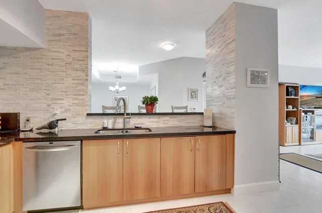Pineapple Grove Village Condominiums Unit 1408 photo 14