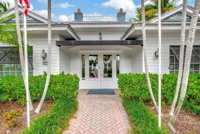 Pineapple Grove Village Condominiums Unit 1408 photo 30