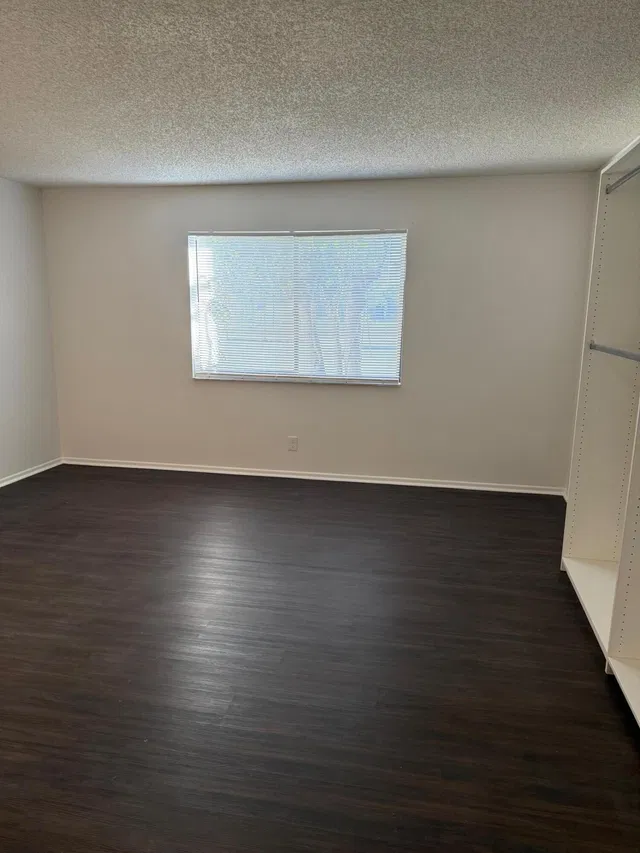 Unit 102 photo 15