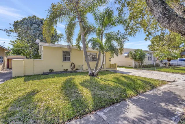 West Palm Beach Residence photo 3