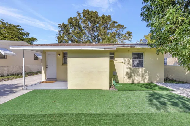 West Palm Beach Residence photo 8