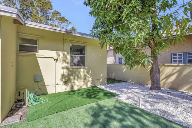 West Palm Beach Residence photo 10