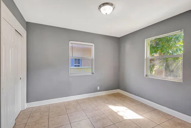 West Palm Beach Residence photo 21