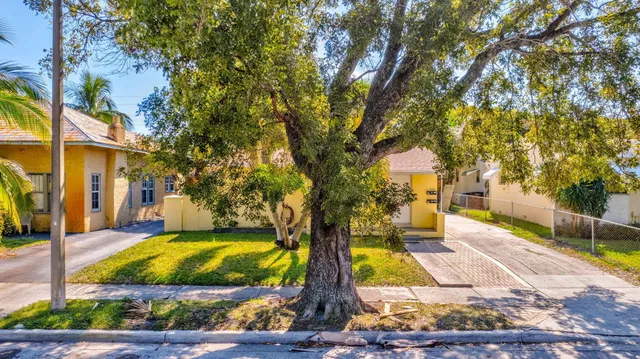 West Palm Beach Residence photo 30