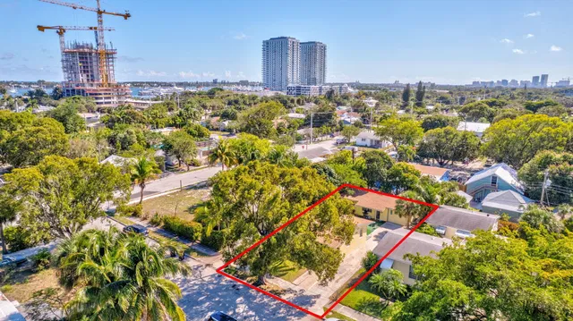 West Palm Beach Residence photo 32