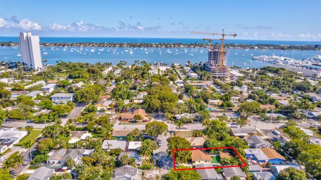 West Palm Beach Residence photo 35