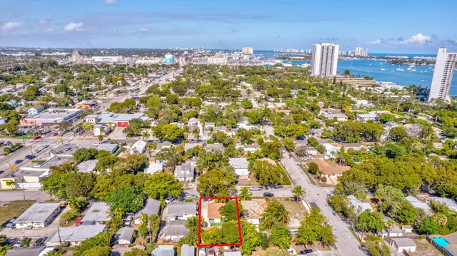 West Palm Beach Residence photo 37
