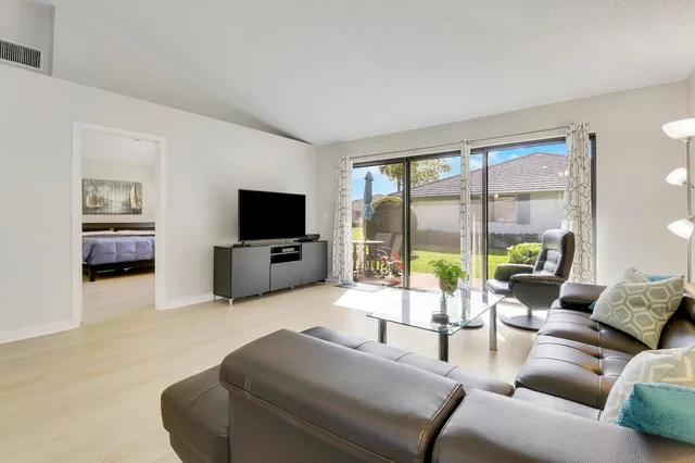 PGA National Palm Beach Gardens Residence photo 5