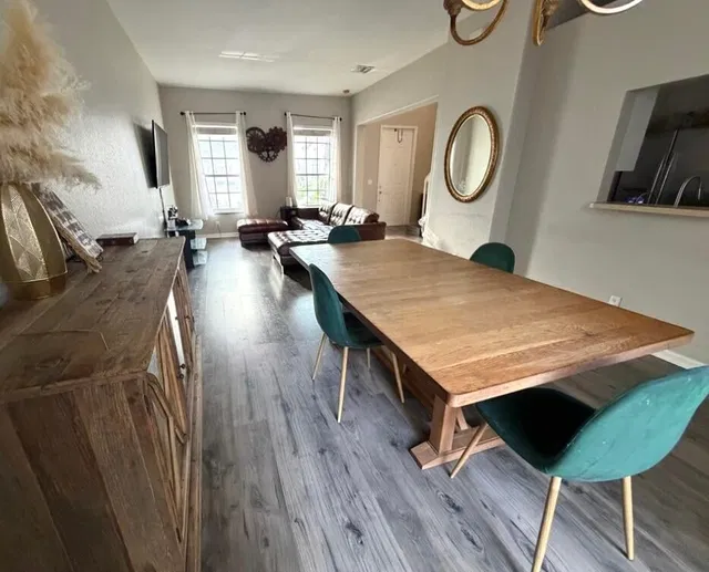  Residence photo 4