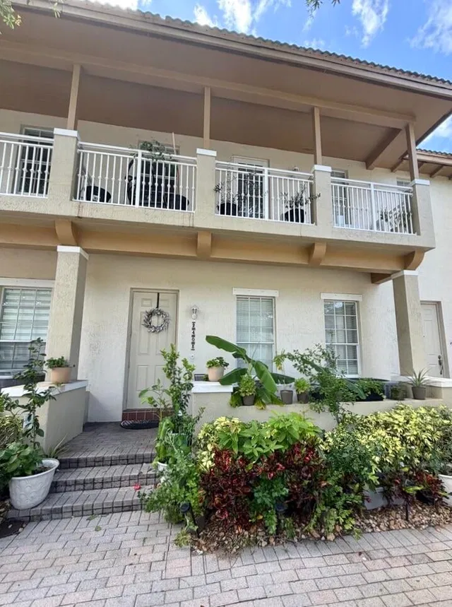  Residence photo 7