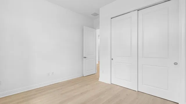  Residence photo 34