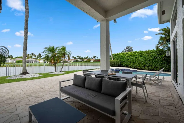 Woodfield Country Club Residence photo 55