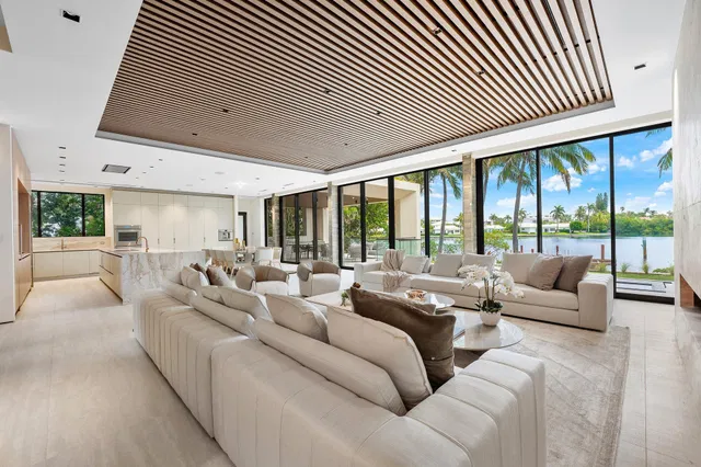 Hypoluxo Island Residence photo 6