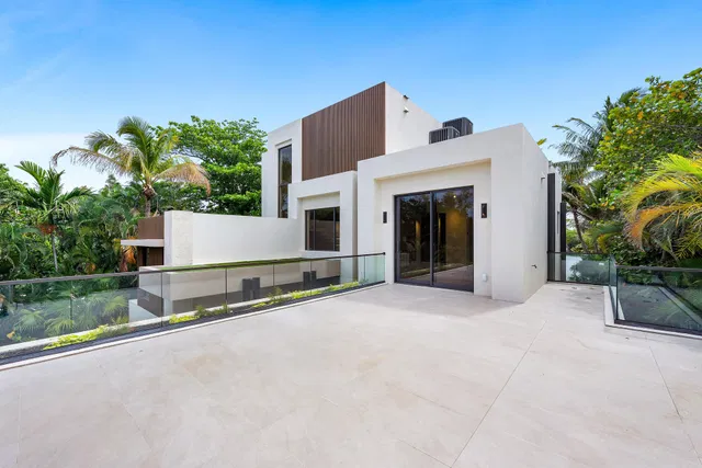 Hypoluxo Island Residence photo 24