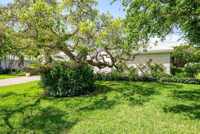 Residence photo 4