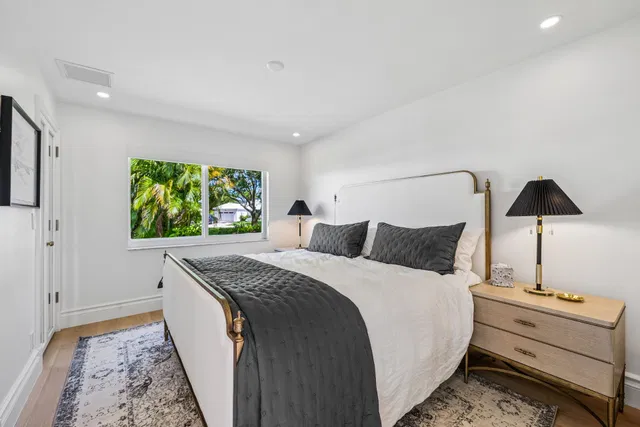 Residence photo 25