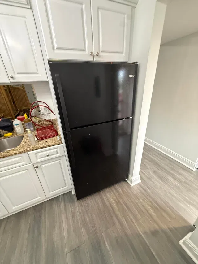 Unit 207 photo 3